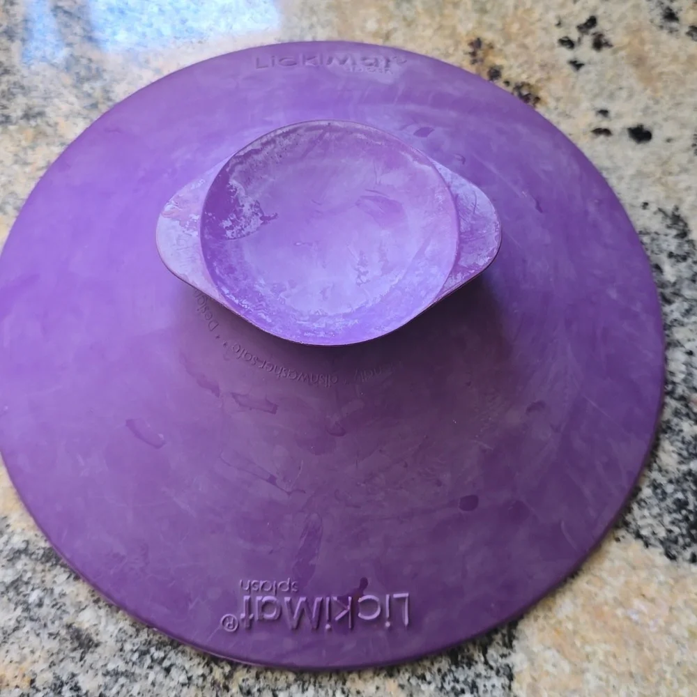 LickiMat Splash Purple